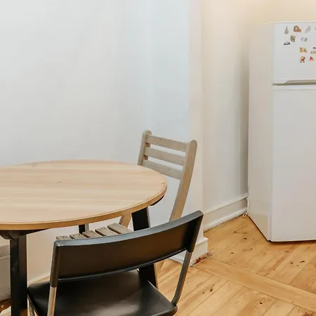 Aquilla's Family 103 By Mycelia Lisboa