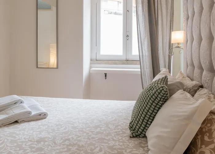 Aquilla's Family 103 By Mycelia * Lisbon